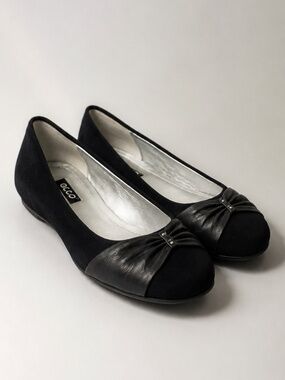 ECCO Black Suede Leather Bow‎ Ballet Flats Comfy Classic Dressy 37